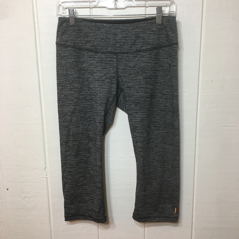 Lucy 3/4 Length Crop Yoga Legging